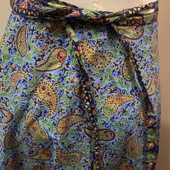 PAISLEY Gold Design Wrap Midi Skirt Size S - Picture 9 of 10
